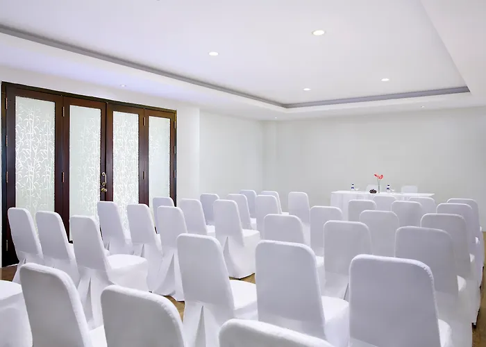 Hotel Santika