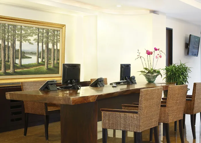 Hotel Santika