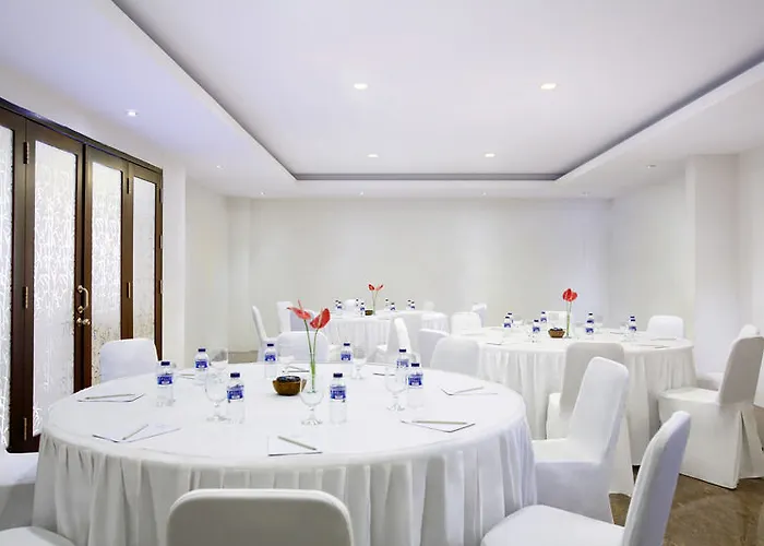 Hotel Santika